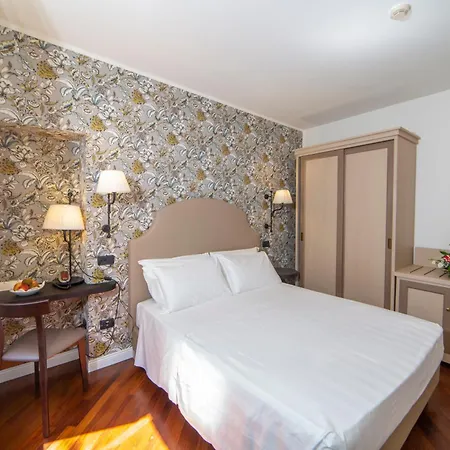 Fortuna Hotel