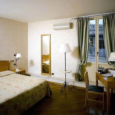 Fortuna Hotel 3*