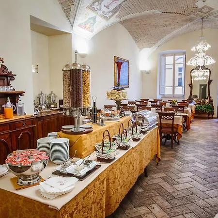 Fortuna Hotel 3*